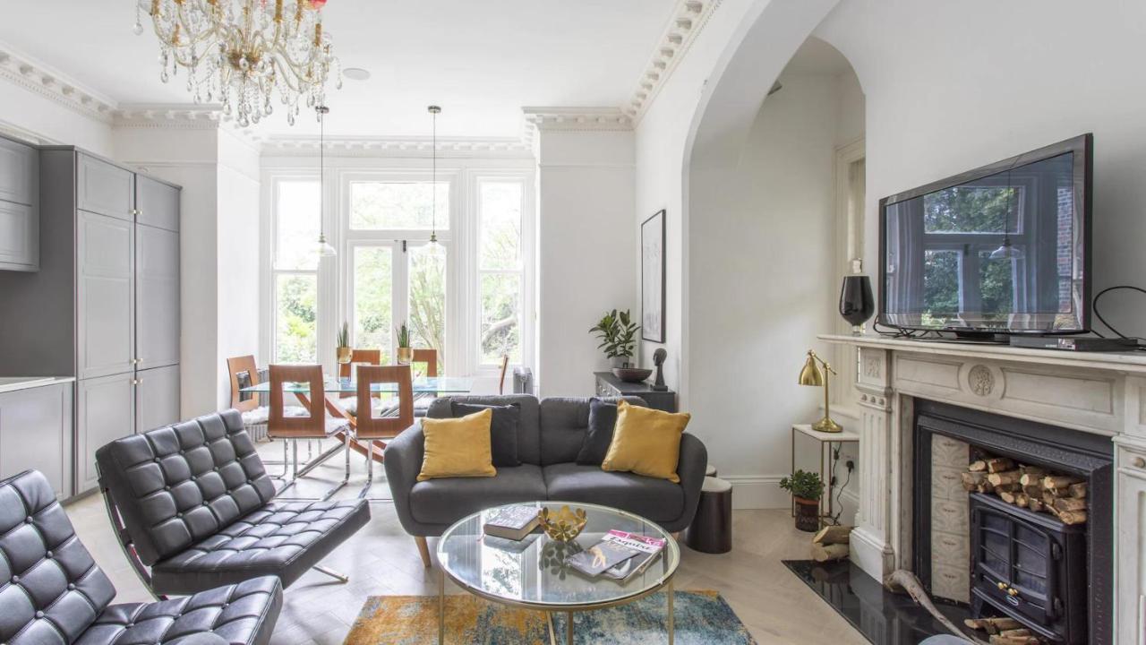 Spacious Flat In Лондон
